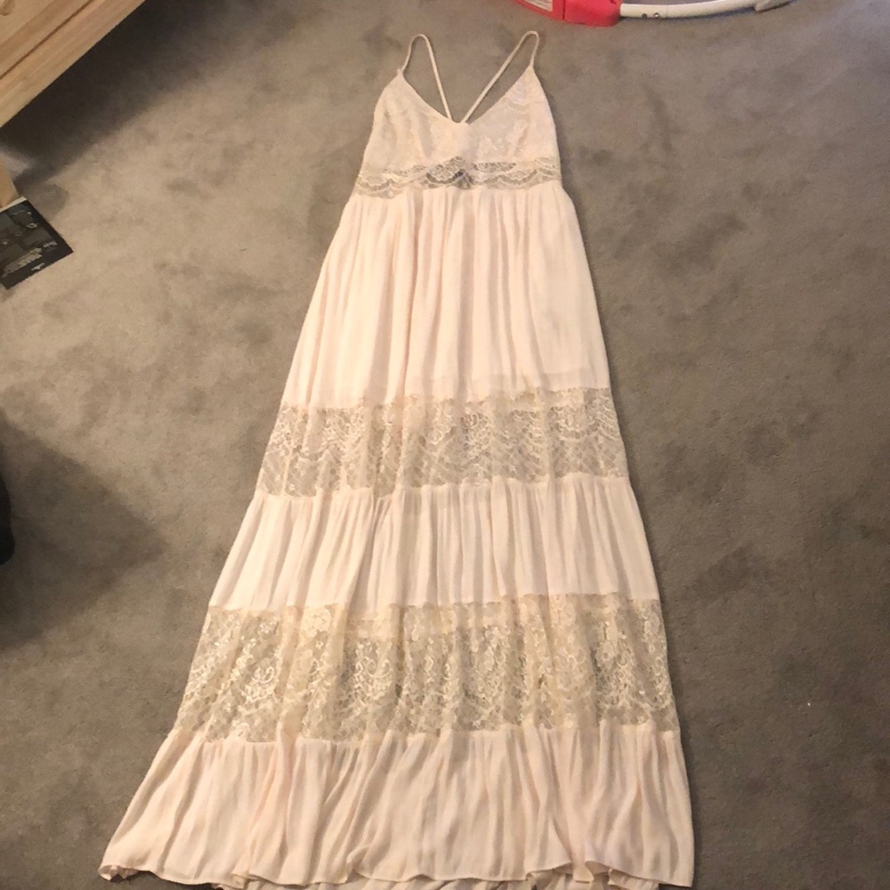 Chiffon and lace maxi dress